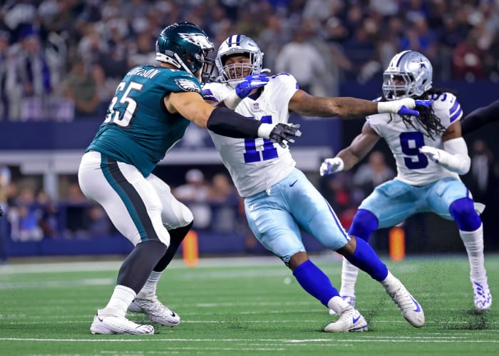 Micah Parsons and the Dallas Cowboys will compete with Lane Johnson and the Philadelphia Eagles for the NFC East title. (Kevin Jairaj/USA Today)